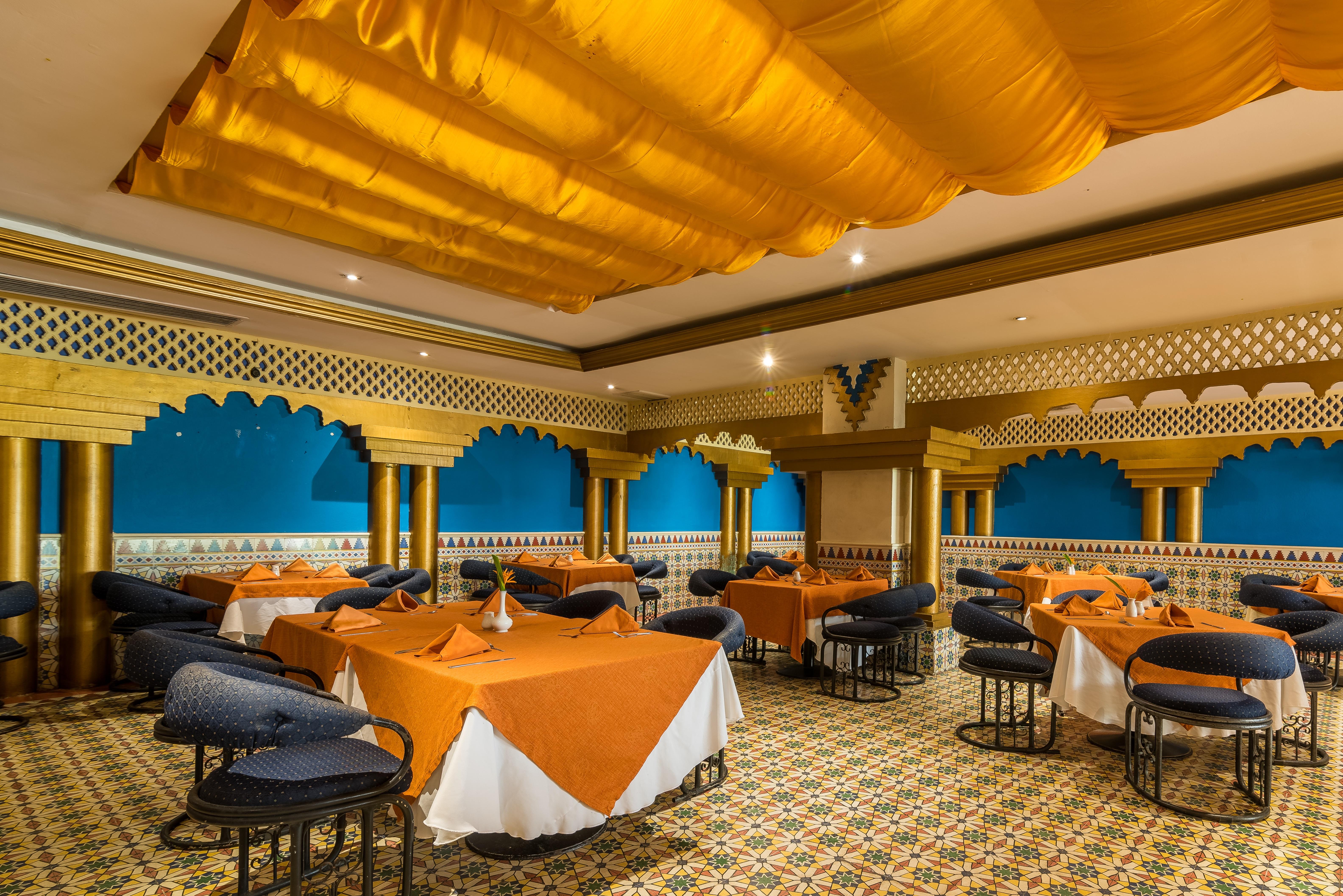 Hotel Faranda Express Puerta Del Sol Barranquilla, A Member Of Radisson Individuals Барранкилья Экстерьер фото