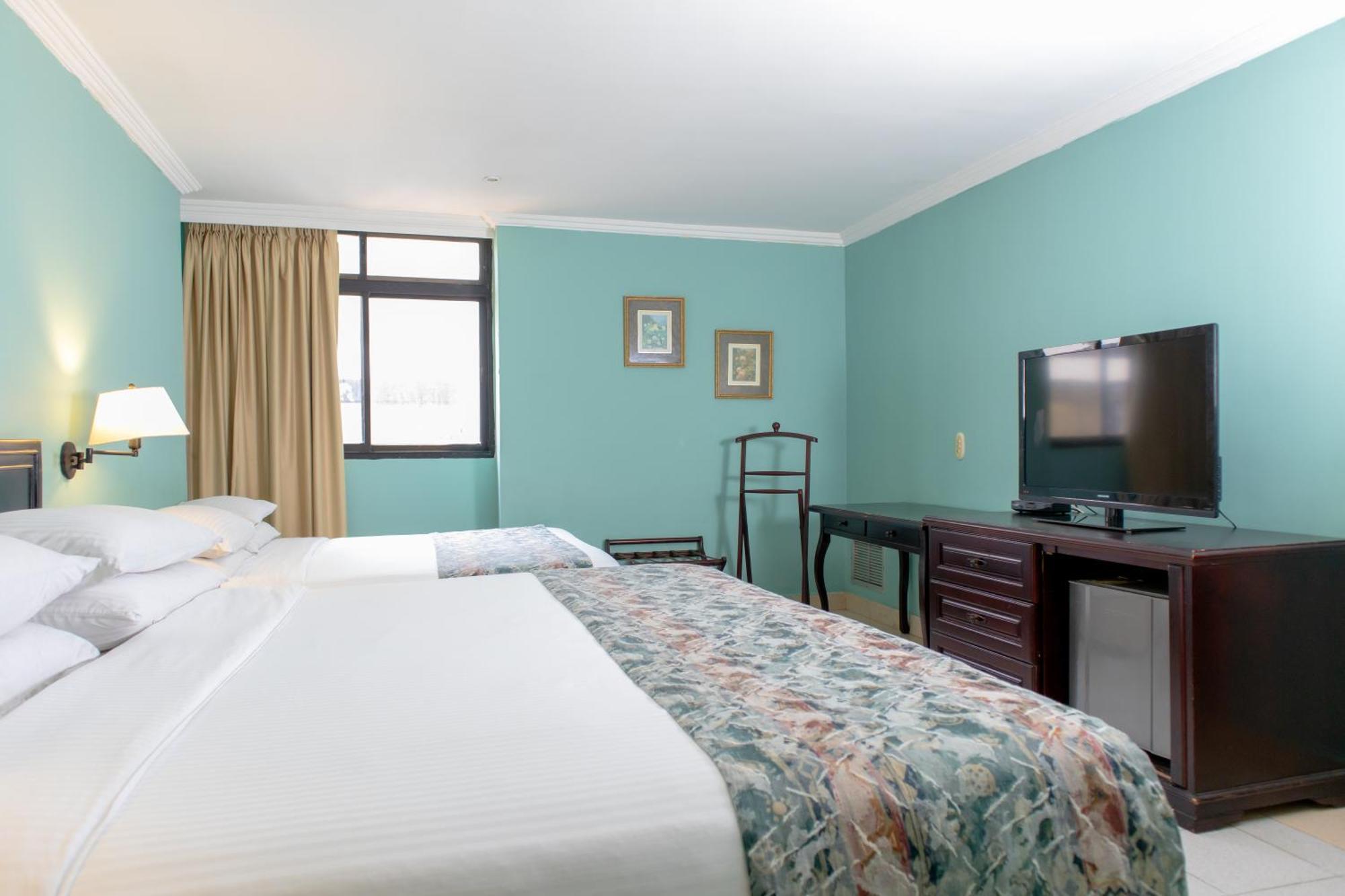 Hotel Faranda Express Puerta Del Sol Barranquilla, A Member Of Radisson Individuals Барранкилья Экстерьер фото