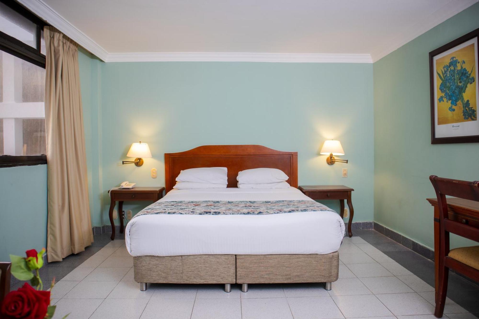 Hotel Faranda Express Puerta Del Sol Barranquilla, A Member Of Radisson Individuals Барранкилья Экстерьер фото